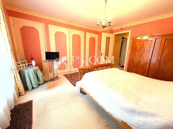 Maison 10 pièce(s) 7 chambre(s) 186 m²