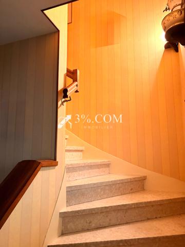 Maison 10 pièce(s) 7 chambre(s) 186 m²