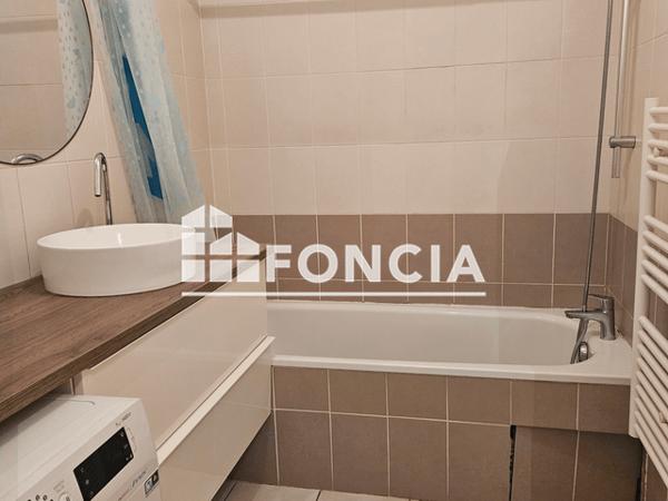 Location Appartement 3 pièces 68.26 m² - Echirolles 38130