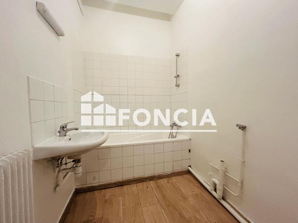 Location Appartement 2 pièces 44.88 m² - 29 BOULEVARD DE STRASBOURG Toulon 83000