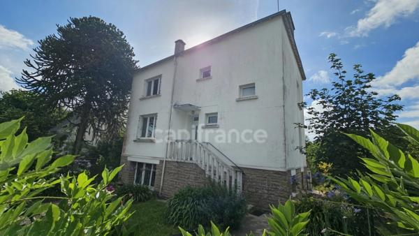 Maison familiale à vendre à Trégunc 103 m² Sous-sol complet Grand terrain Proche plages et commodités
