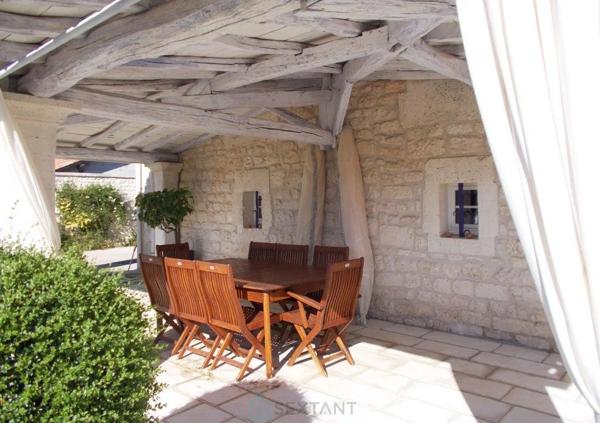 PROPRIETE D’EXCEPTION DE 455 M² SUR UN TERRAIN DE 3 628 M²