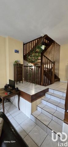 Maison 5 pièces de 92 m² à Saint-Jean-de-la-Ruelle (45140)