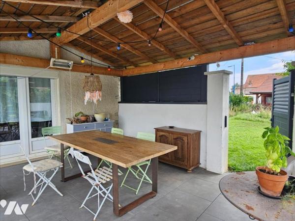 Propriété parfait état avec piscine sur terrain 1560 m²