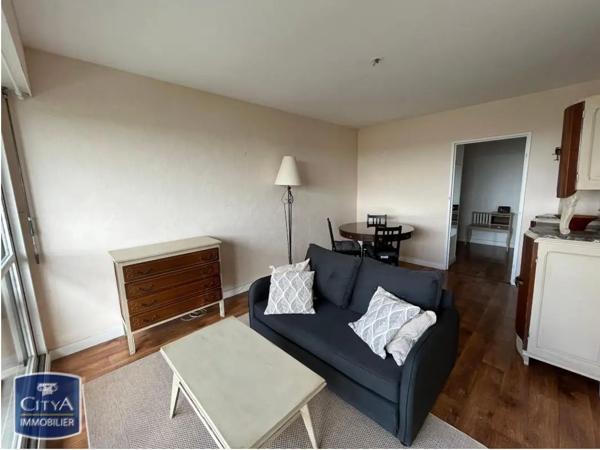 Appartement à louer 2 pièces 52m²