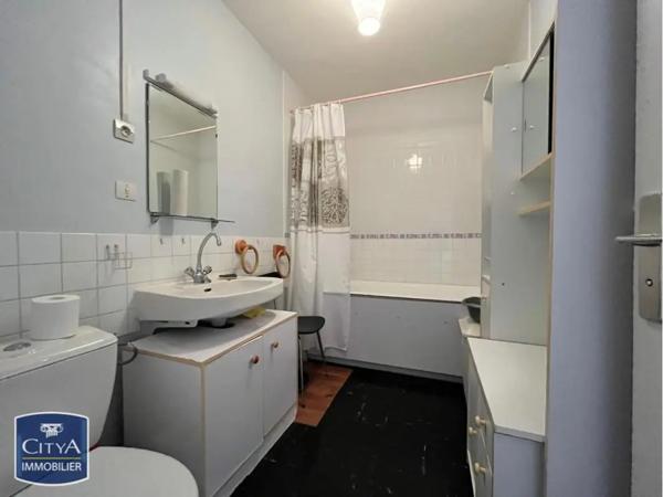 Appartement à louer 2 pièces 52m²