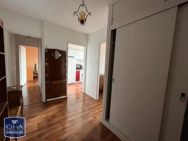 Appartement à louer 2 pièces 52m²