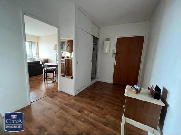 Appartement à louer 2 pièces 52m²