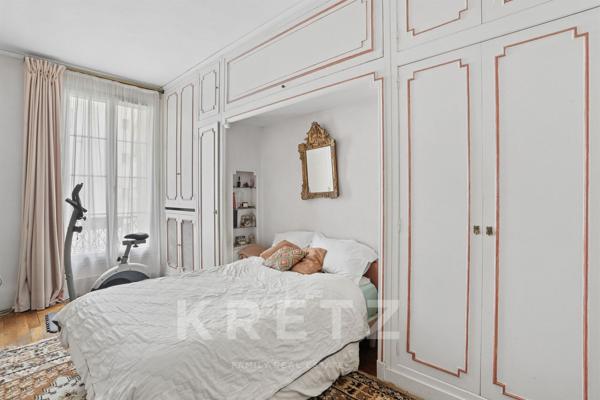 À deux pas du Parc Monceau – Appartement haussmanien de 136 m² au cœur de la Plaine Monceau