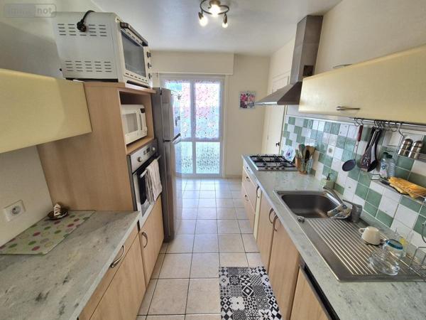 Appartement à vendre à Saint-André-les-Vergers dans l'Aube (10120), ref : 10043-359