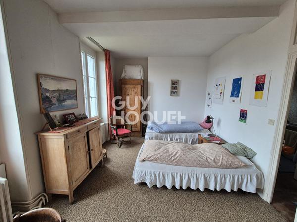 Maison Pourrain 7 pièce(s) 170 m2