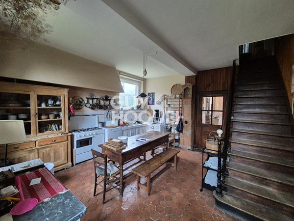 Maison Pourrain 7 pièce(s) 170 m2