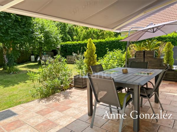 SAINT JEAN DE BRAYE, à vendre belle maison familiale de170 m2 avec jardin paysager clos dans un environnent calme et privilégié proche des toutes les commodités