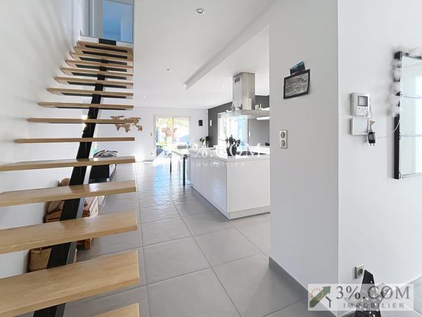 Maison 6 pièce(s) 5 chambre(s) 150 m²