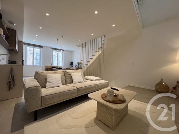 Maison à vendre  4 pièces - 97,81 m2 COGOLIN - 83