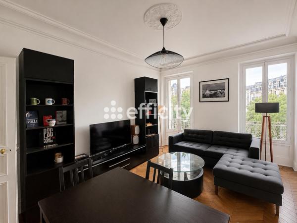 Appartement
         3 pièces
        - 56 m² Exclusivité 459 000 € *