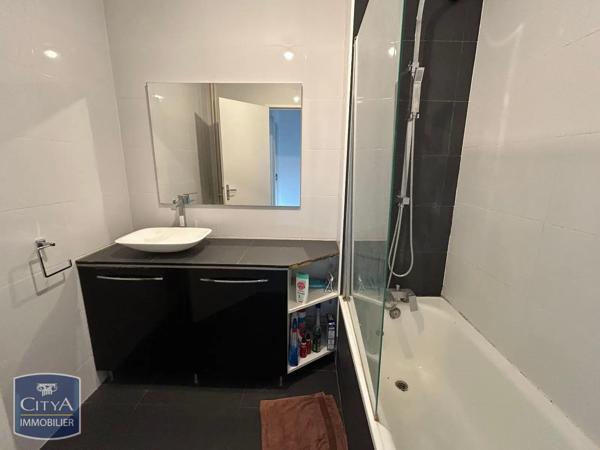 Appartement à vendre 4 pièces 78.72m² Vitrolles (13127)