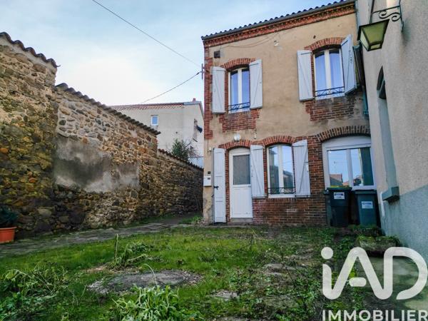 Maison à vendre 5 pièces 64 m² Auzat-la-Combelle