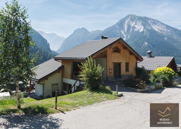 Champagny-en-Vanoise (73350) ACHAT-VENTE BEL APPARTEMENT DANS MAISON-CHALET 73350 CHAMPAGNY EN VANOISE LA PLAGNE LES ARCS