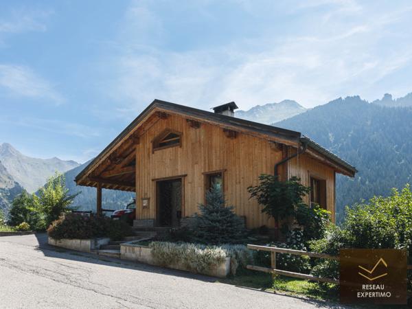 Champagny-en-Vanoise (73350) ACHAT-VENTE BEL APPARTEMENT DANS MAISON-CHALET 73350 CHAMPAGNY EN VANOISE LA PLAGNE LES ARCS