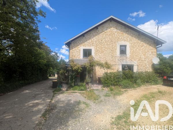 Maison à vendre 8 pièces 137 m² Oyonnax