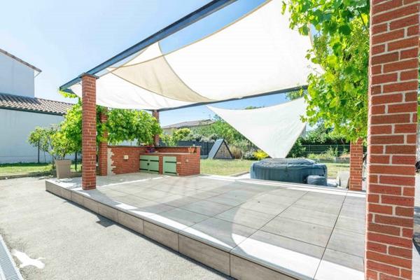 Maison à vendre 410 670 € Merville 4 p 135 m² DPE B