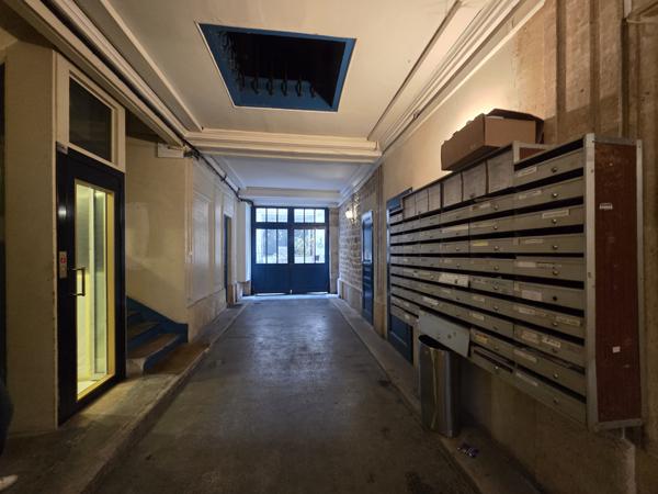 APPARTEMENT 2 PIECES A VENDRE PARIS 11 EME