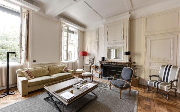 Appartement à louer    4 pièces • 156,57 m2 Lyon 5