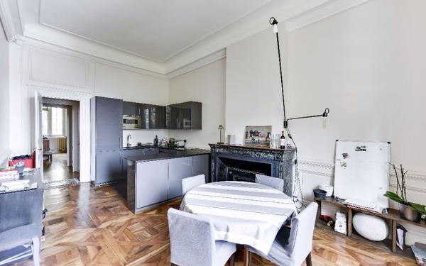 Appartement à louer    4 pièces • 156,57 m2 Lyon 5