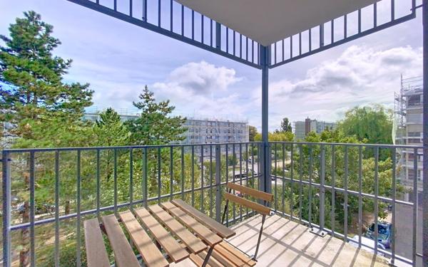 Appartement à louer    3 pièces • 59,86 m2 Trappes
