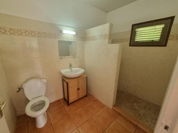 MAISON FAMILIALE IDÉALE - SECTEUR TRÈS RECHERCHÉ RAVINE TOUZA (entre DIDIER et SCHOELCHER)