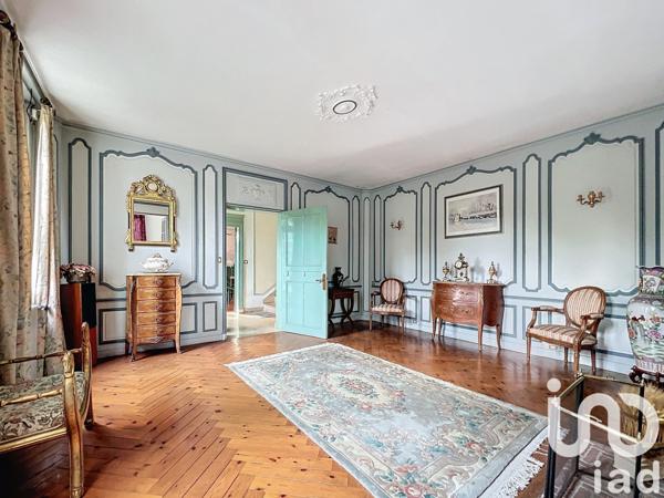 Demeure 14 pièces de 422 m² à Saint-Jean-du-Cardonnay (76150)