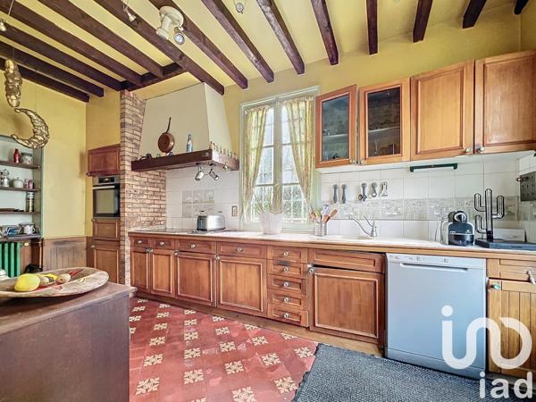 Demeure 14 pièces de 422 m² à Saint-Jean-du-Cardonnay (76150)