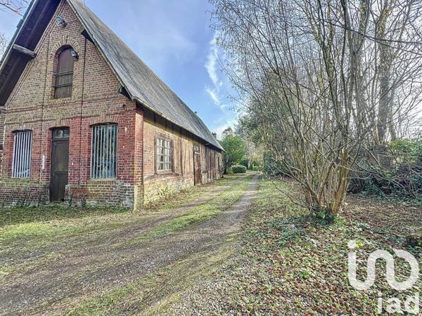 Demeure 14 pièces de 422 m² à Saint-Jean-du-Cardonnay (76150)