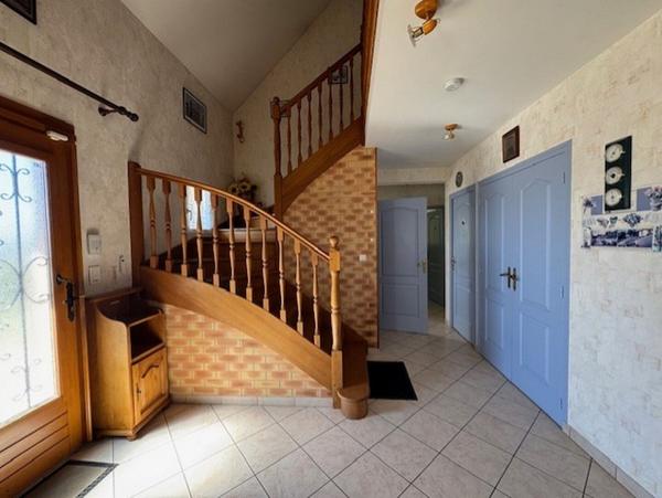 QUARTIER RECHERCHE -Maison 6 pièces à vendre à Sézanne -