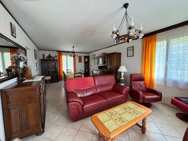QUARTIER RECHERCHE -Maison 6 pièces à vendre à Sézanne -