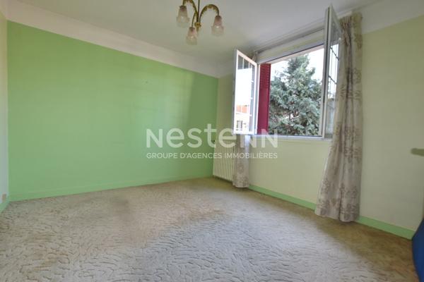 Maison Individuelle - 5 pièces 3 chambres sur 454m2 de terrain