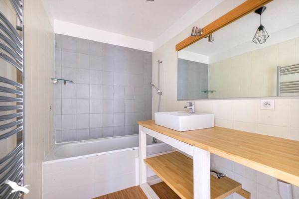 Appartement à vendre 254 880 € Sathonay-Camp 3 p 73 m² DPE D