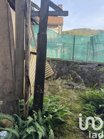 Maison de village 4 pièces de 74 m² à Marmanhac (15250)