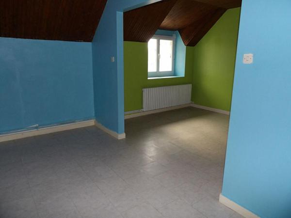 Maison Courtillers 4 pièce(s) 83 m2