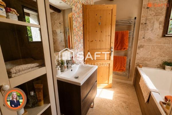 Charme & joie de vivre · 4 ch. · piscine hors sol  · 3 226 m²