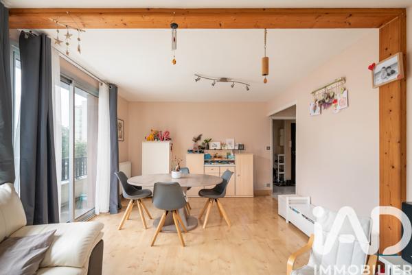 Appartement à vendre 4 pièces 73,8 m² Saint-Égrève