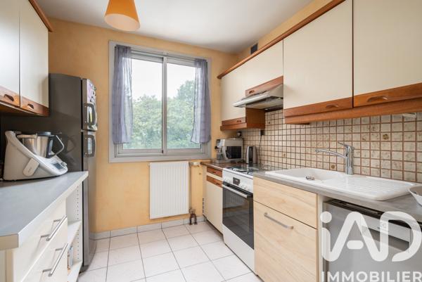 Appartement à vendre 4 pièces 73,8 m² Saint-Égrève