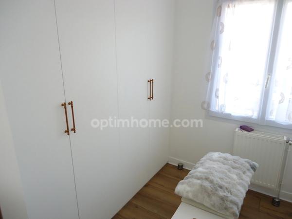 Maison / Villa à BELLOY EN FRANCE - 145m2 - 5 pièces - Terrain de 572m2