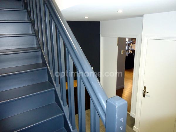 Maison / Villa à BELLOY EN FRANCE - 145m2 - 5 pièces - Terrain de 572m2