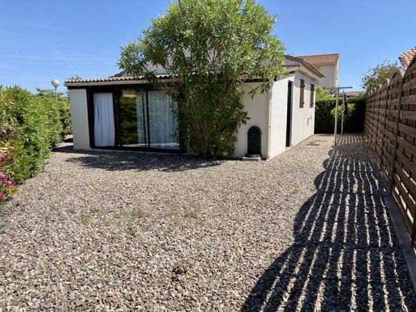 Maison à vendre 212 900 € Vendres 3 p 44 m² DPE D