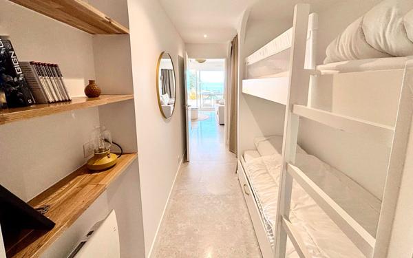 Appartement à vendre    1 pièce •  Pornichet