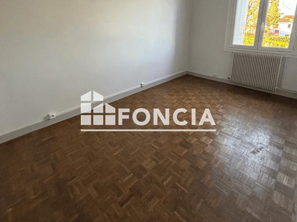 Location Maison 3 pièces 75.63 m² - 24 RUE DE ROMAGNE Niort 79000