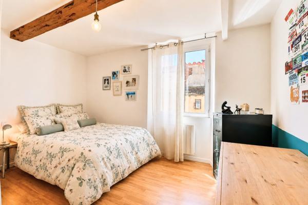 Ensemble immobilier de caractère à Perpignan : Duplex + Studio + Garage + Atelier