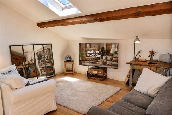 Ensemble immobilier de caractère à Perpignan : Duplex + Studio + Garage + Atelier